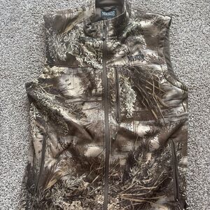 Camo Hunting Vest Size L Tall